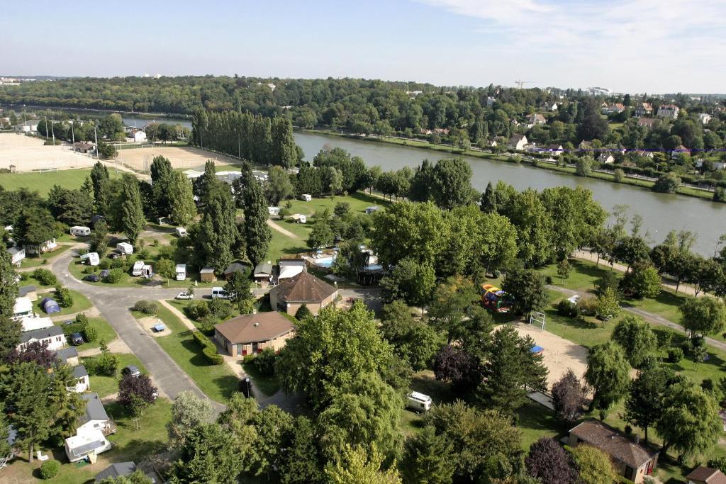 Camping La Belle Etoile Melun Exterior foto